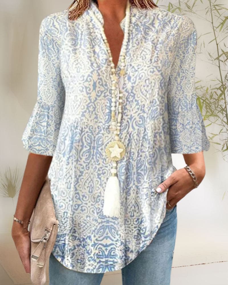 Classic Vintage Blouse with a Flattering Fit