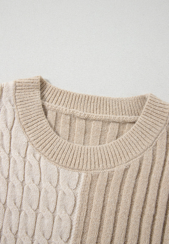 Effortlessly Elegant Sweater with a Timeless Design