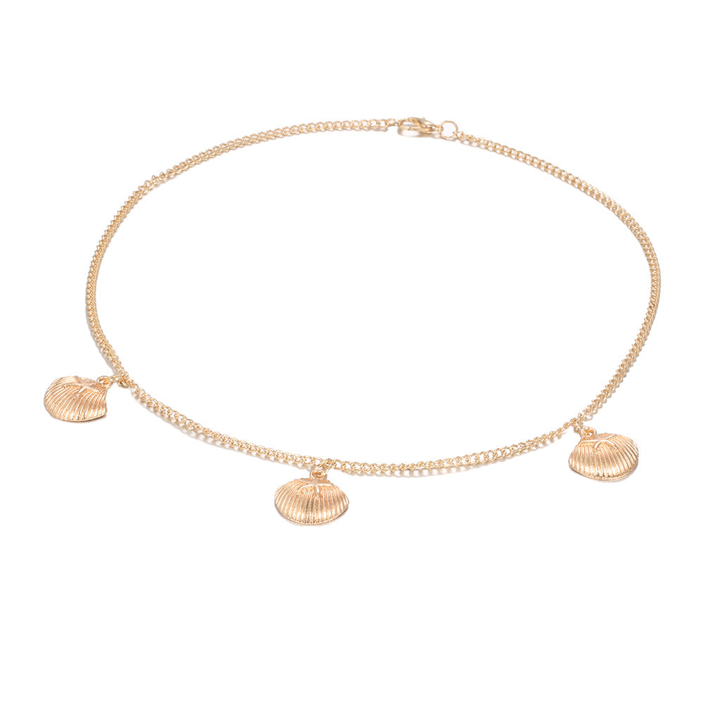 Klassinen Kulta Kaulakoru ajattomalla viehätyksellä