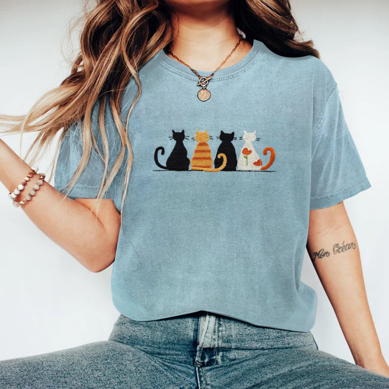 Comstylish Vintage Embroidered Cute Cat Art T-Shirt