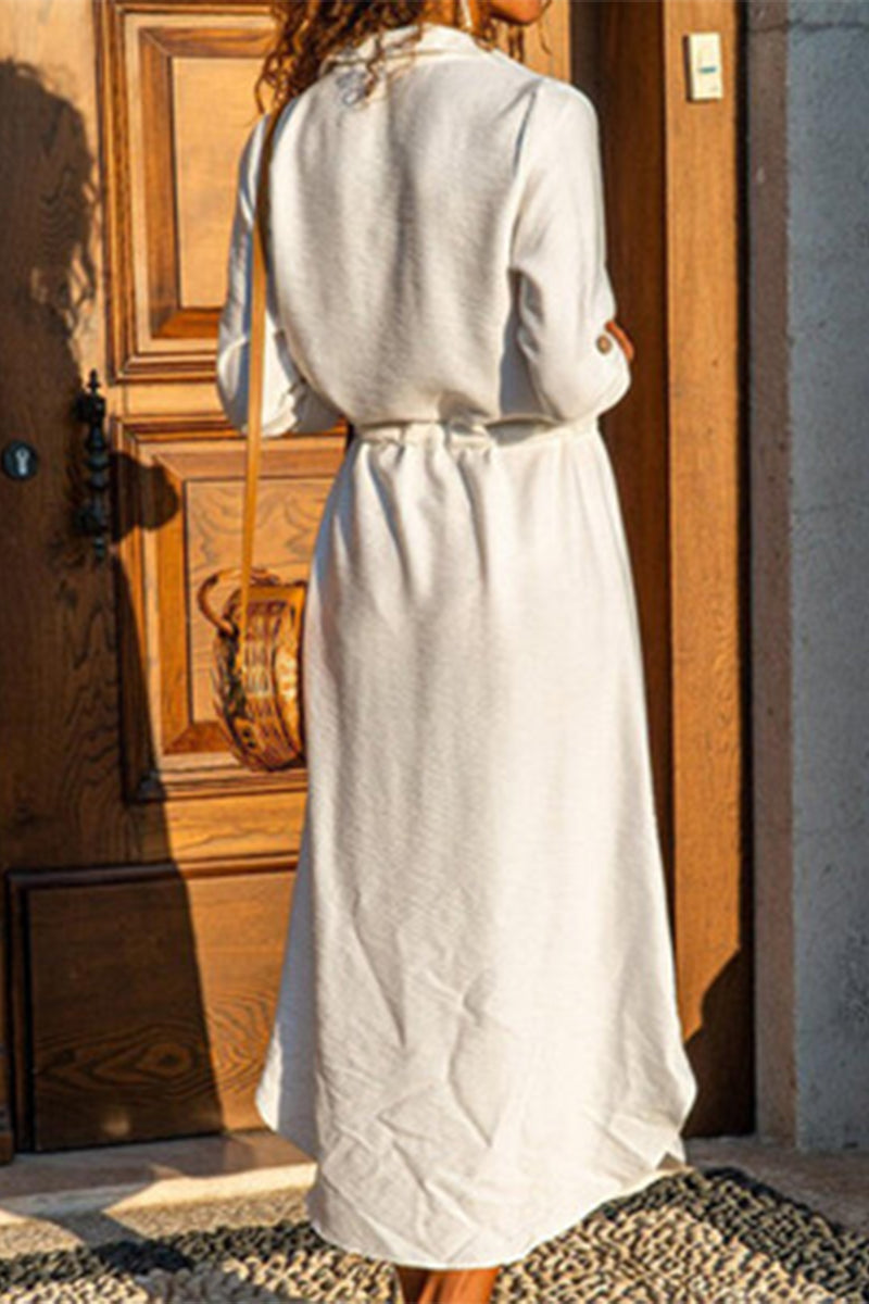 Beautifully Finished Dress in a Timeless Design