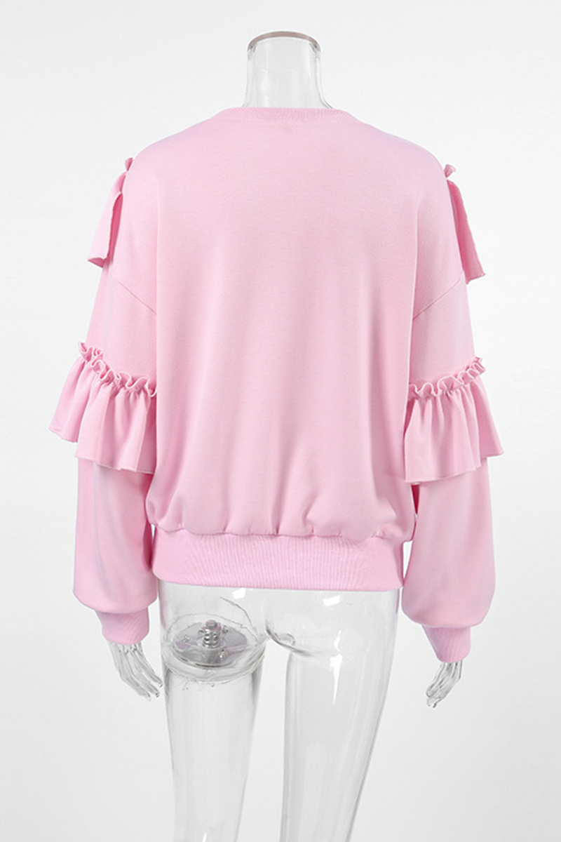 Effortlessly Elegant Garment with a Timeless Design