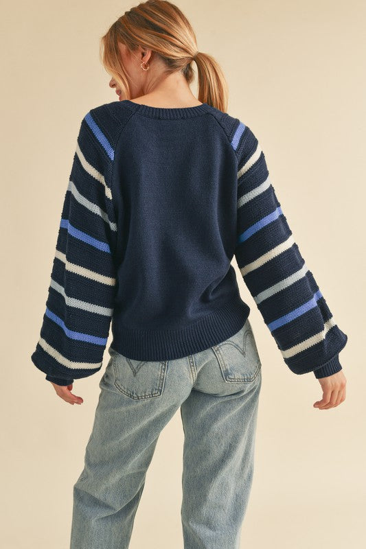 Effortlessly Elegant Sweater with a Timeless Design