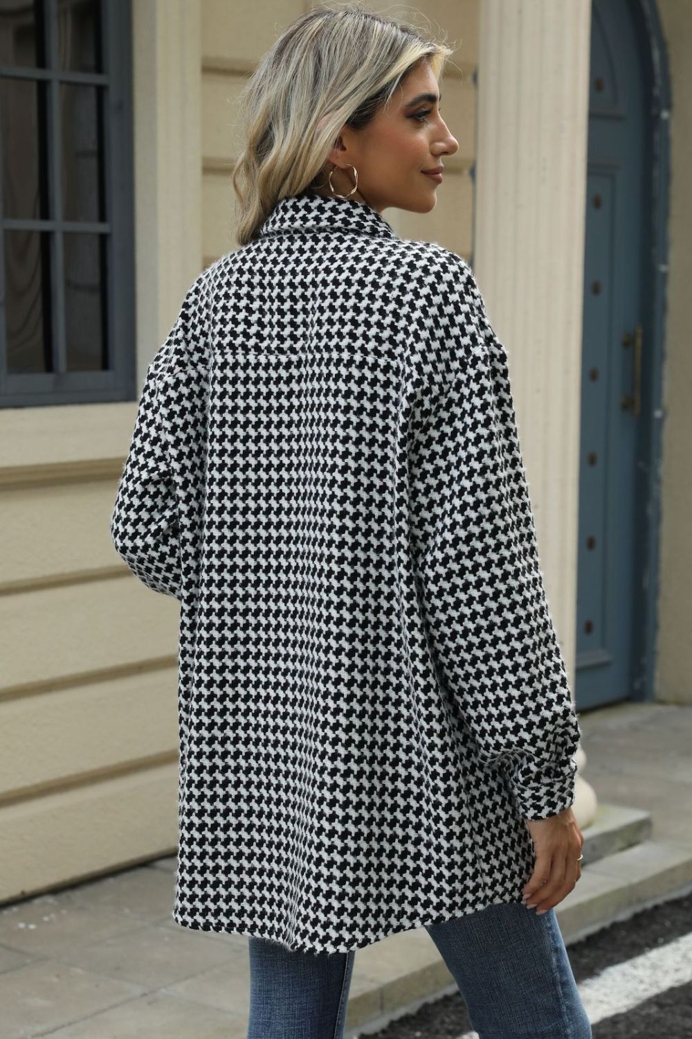 Sophisticated Coat with a Clean Classic Look