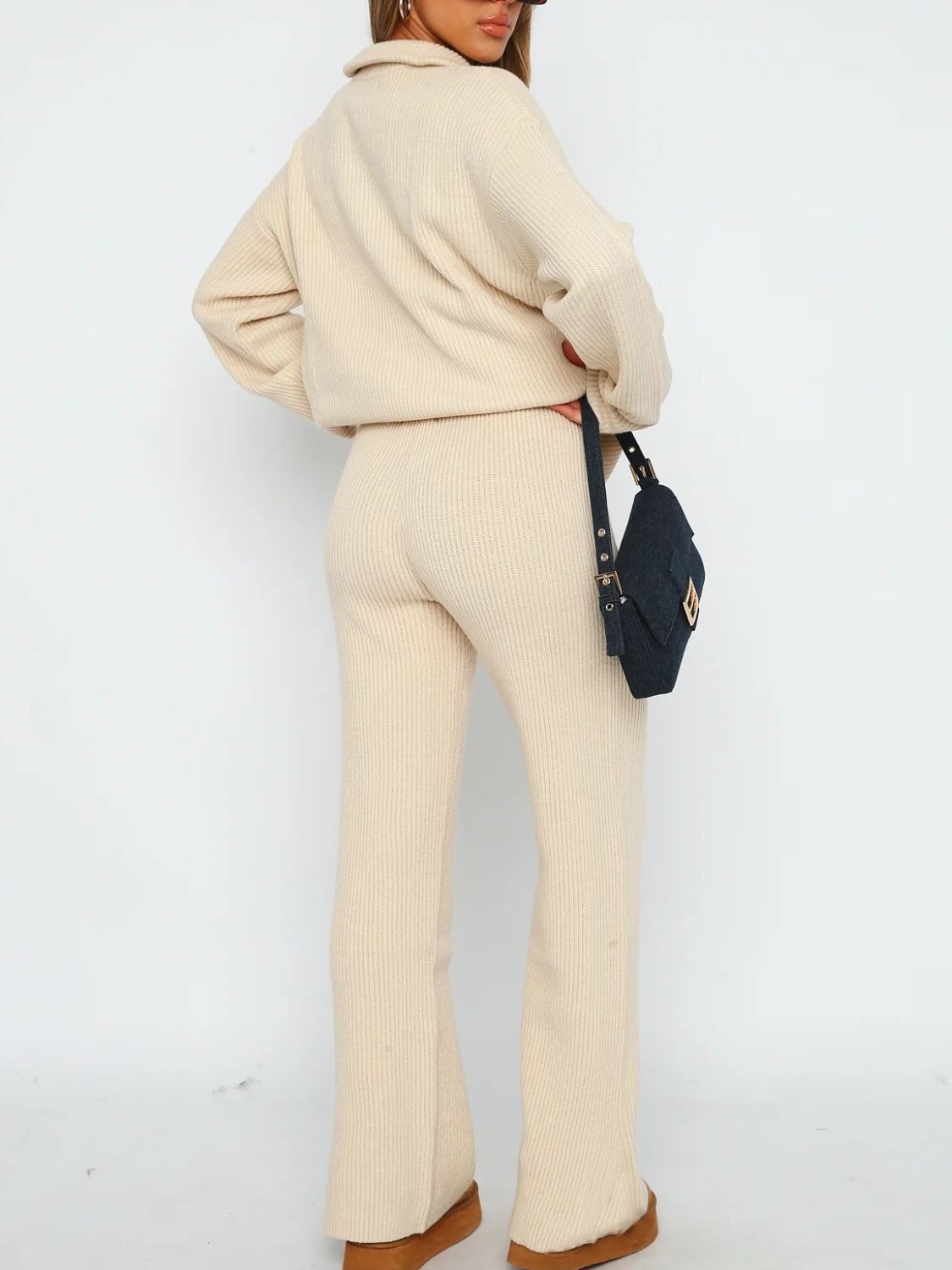 Elegantly Styled Trousers for Everyday Wear