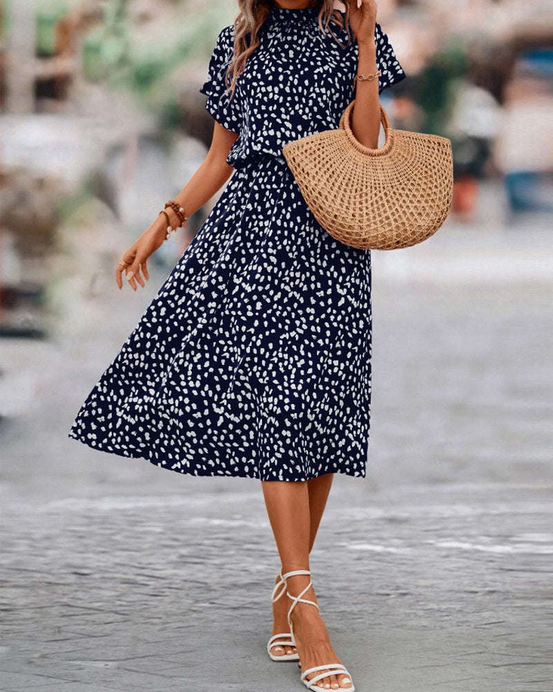 Well Tailored Garment with a Graceful Silhouette
