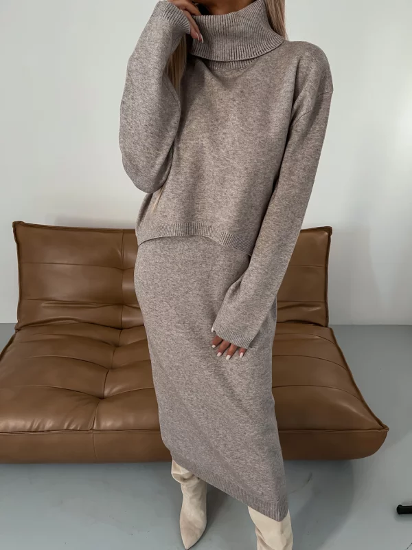 Beautifully Balanced Garment with Timeless Character