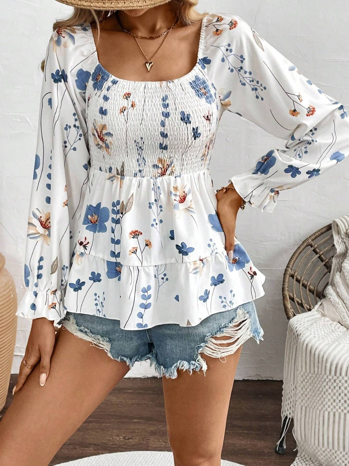 Gracefully Styled Blouse for Any Occasion