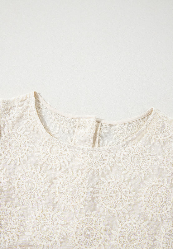 Classic Vintage Blouse with a Flattering Fit