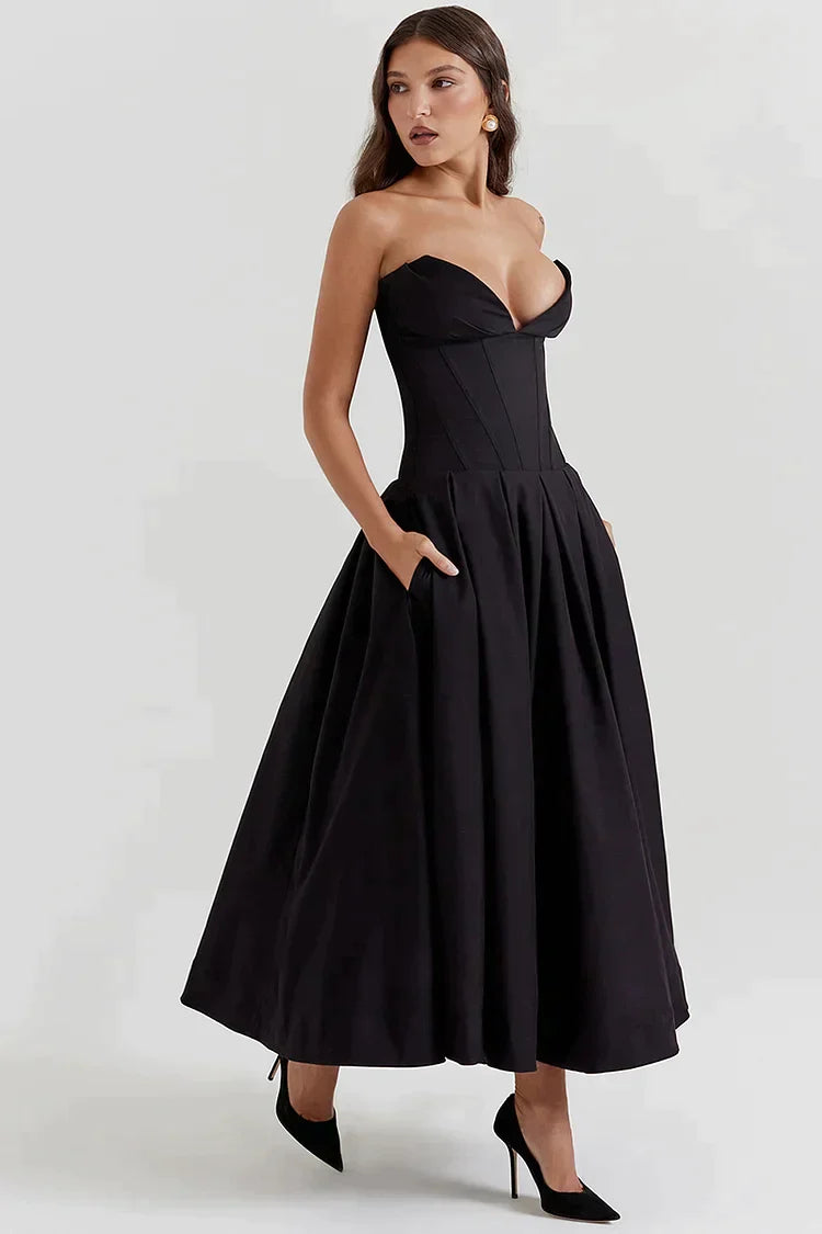Sophisticated Dress with a Clean Classic Look