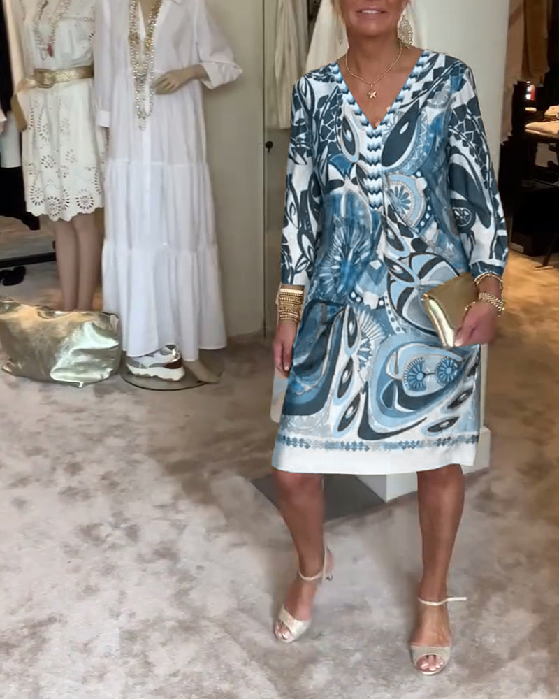 Classic Vintage & Enduringly Stylish Dress