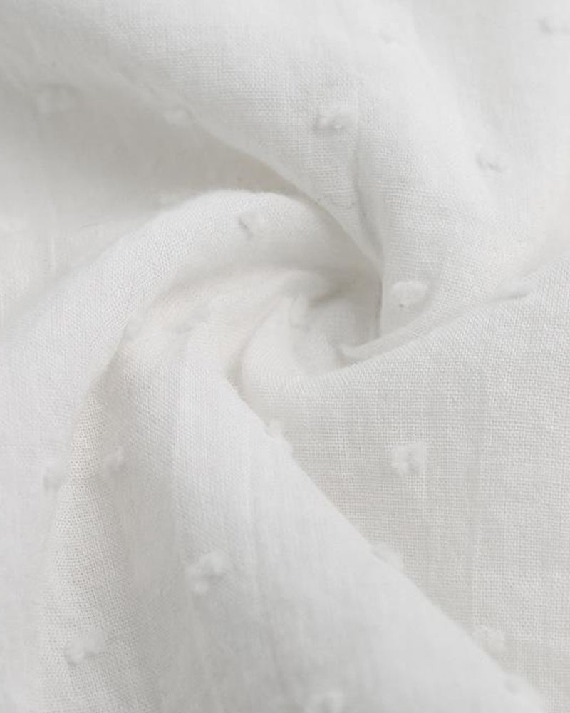 Effortlessly Elegant Shirt with a Timeless Design
