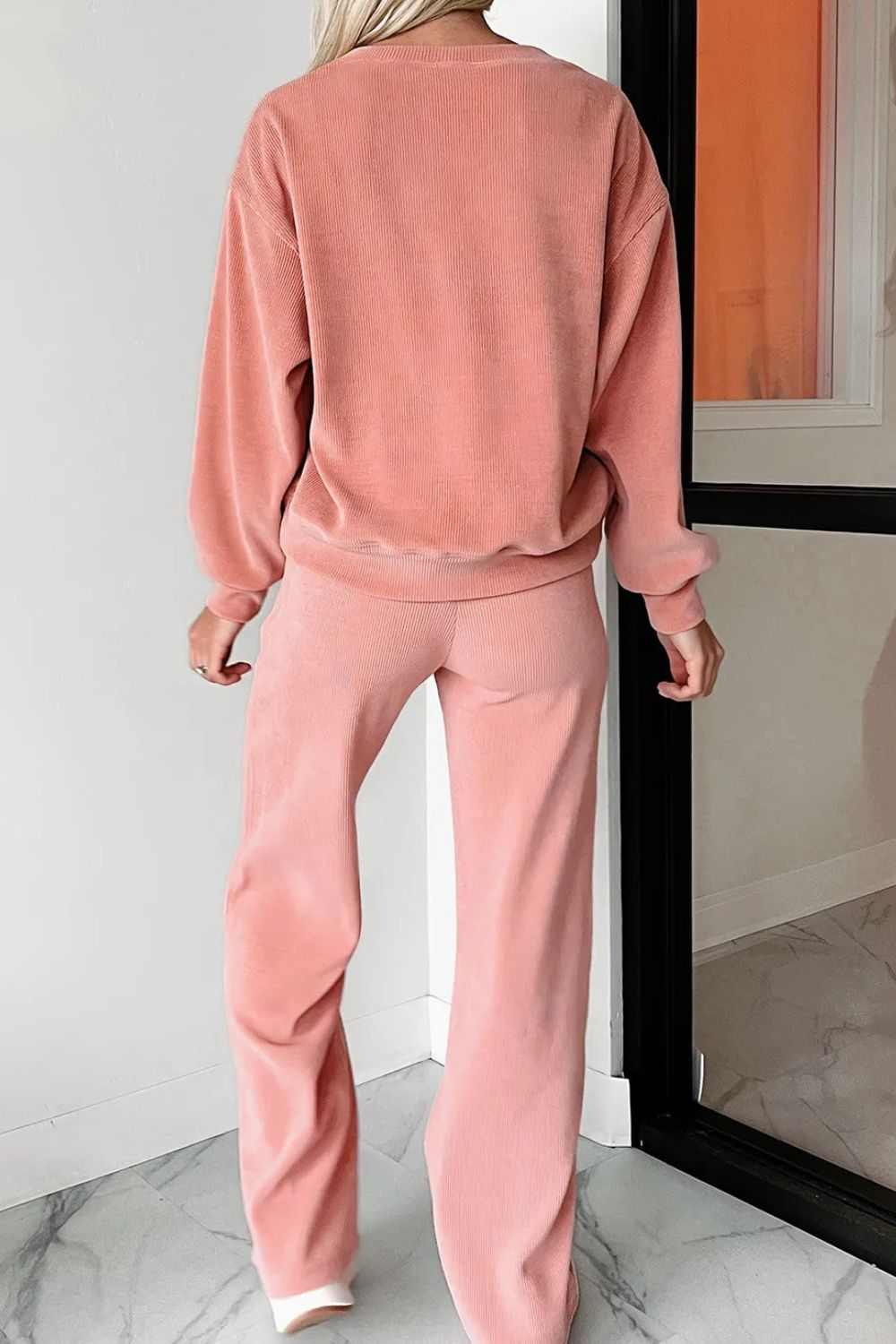 Classic Vintage Trousers with a Flattering Fit