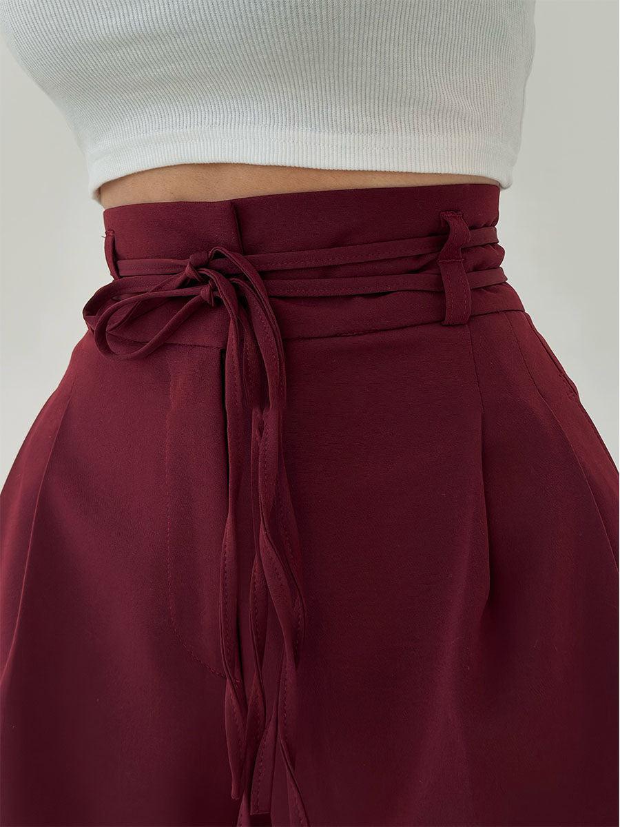 Classic Vintage Trousers with a Flattering Fit
