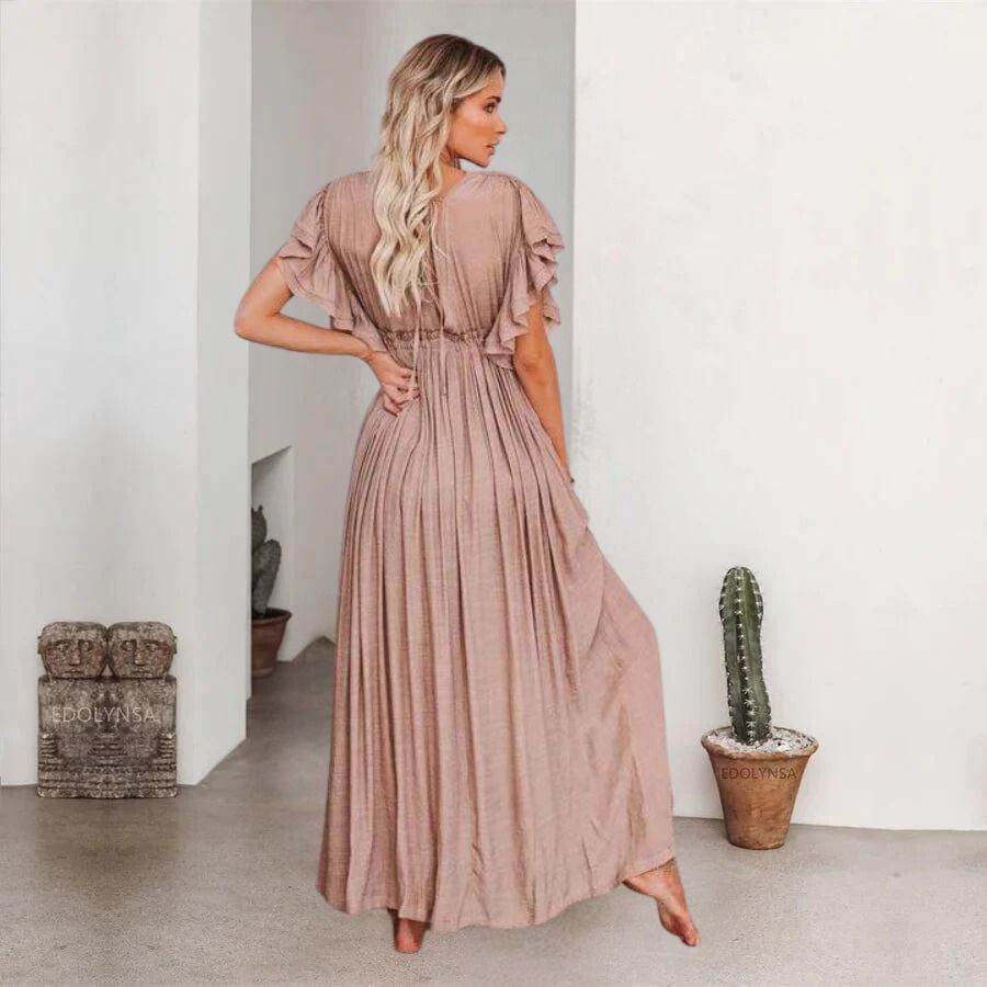 Classic Vintage Dress with a Flattering Fit