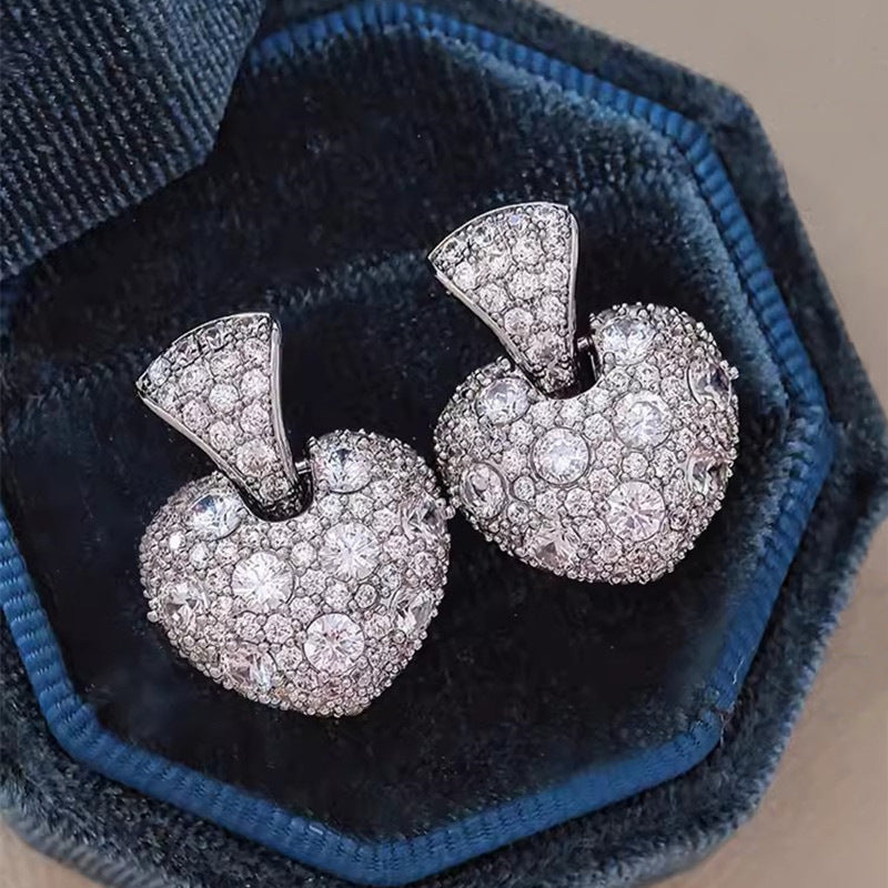 Hurmaava Koru jokaiseen tilaisuuteen