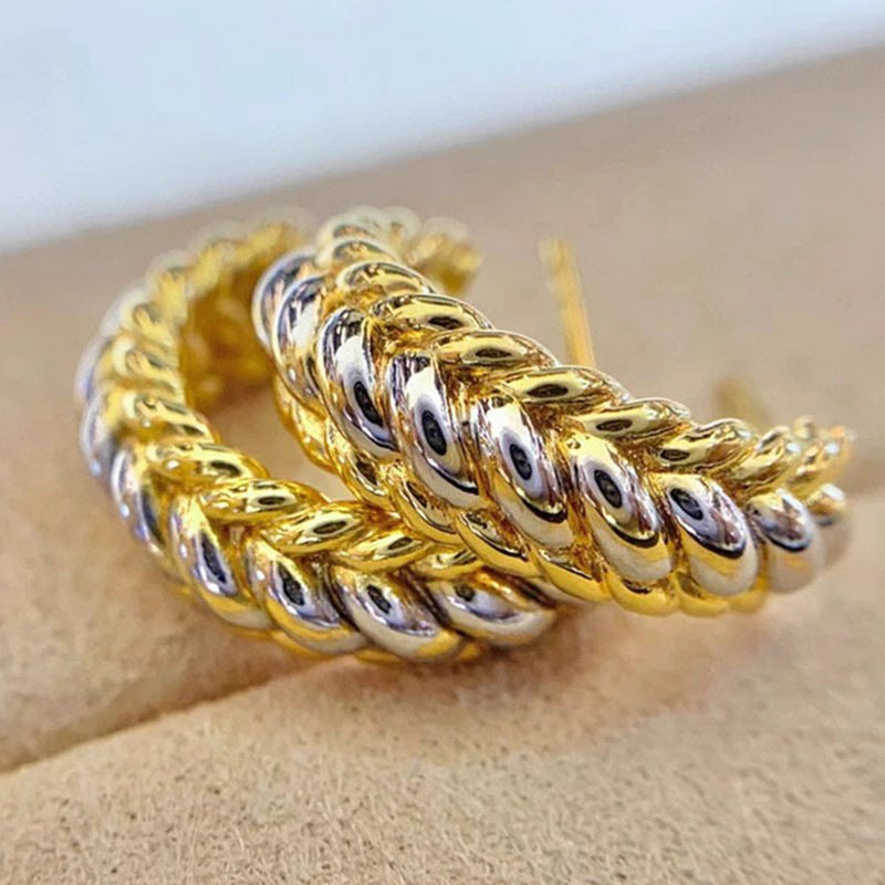 Romanttinen Korvarengas erityisiin hetkiin