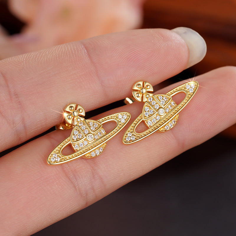 Hurmaava Koru jokaiseen tilaisuuteen