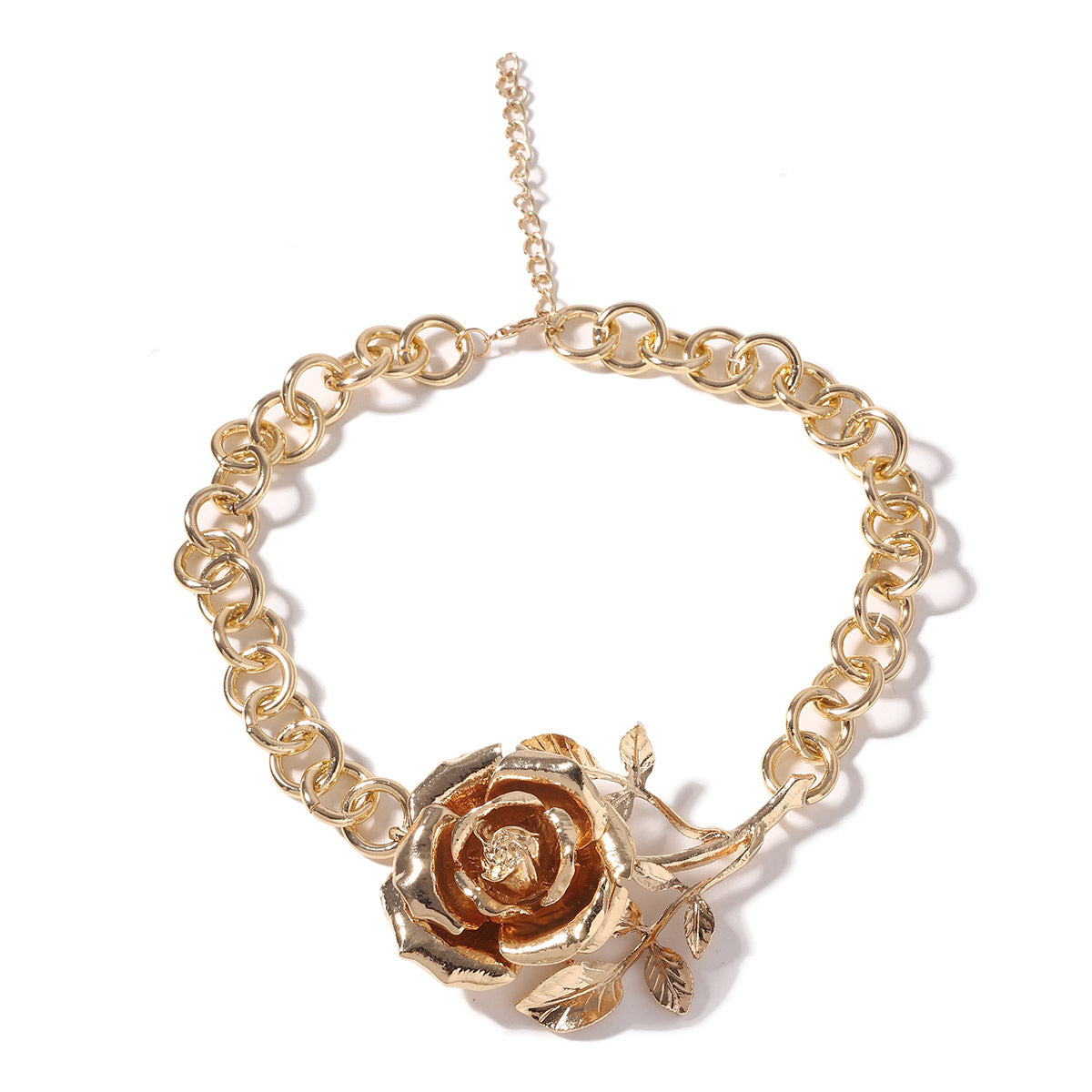 Klassinen Riipus ajattomalla viehätyksellä