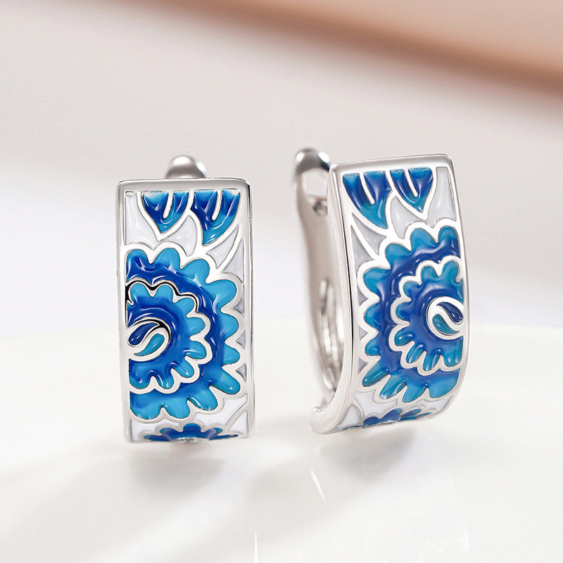 Herkkä käsityö Koru