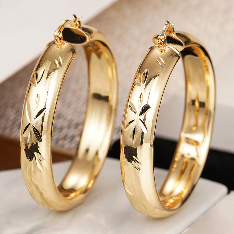 Klassinen Korvarengas ajattomalla viehätyksellä