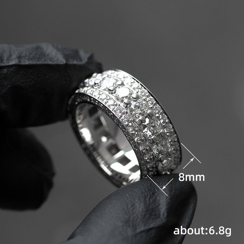 Upea Sormus päivittäiseen käyttöön