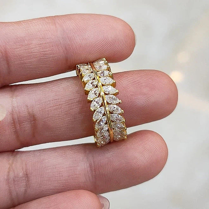 Herkkä käsityö Korusetti