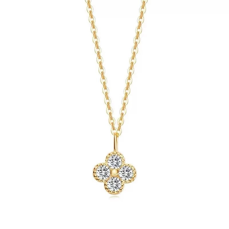 Elegantti Kaulakoru jokaiseen tilaisuuteen