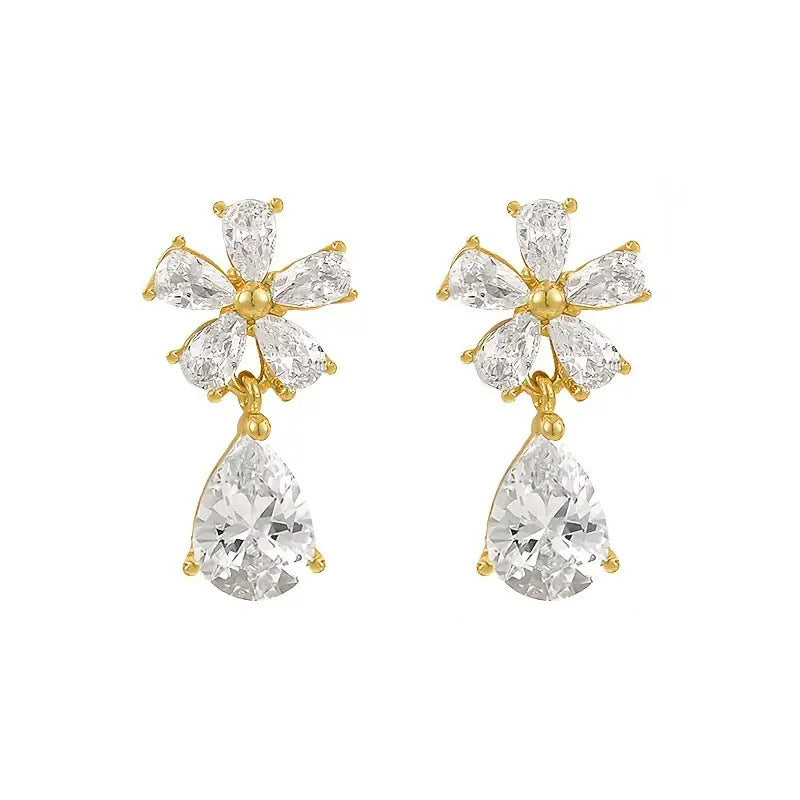 Hurmaava Korvarengas jokaiseen tilaisuuteen