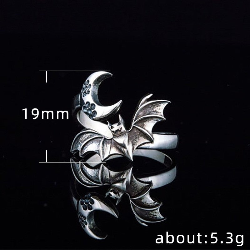 Klassinen Sormus ajattomalla viehätyksellä