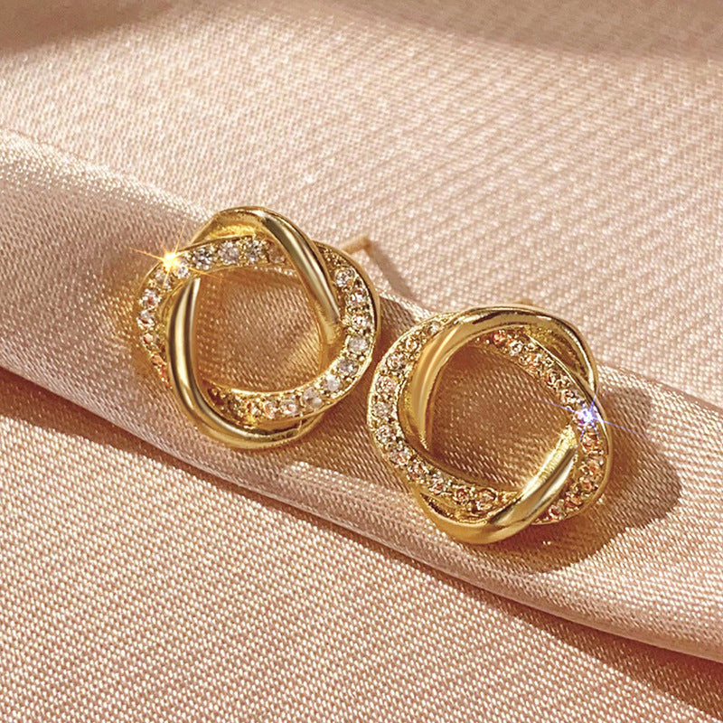 Romanttinen Korvarengas erityisiin hetkiin