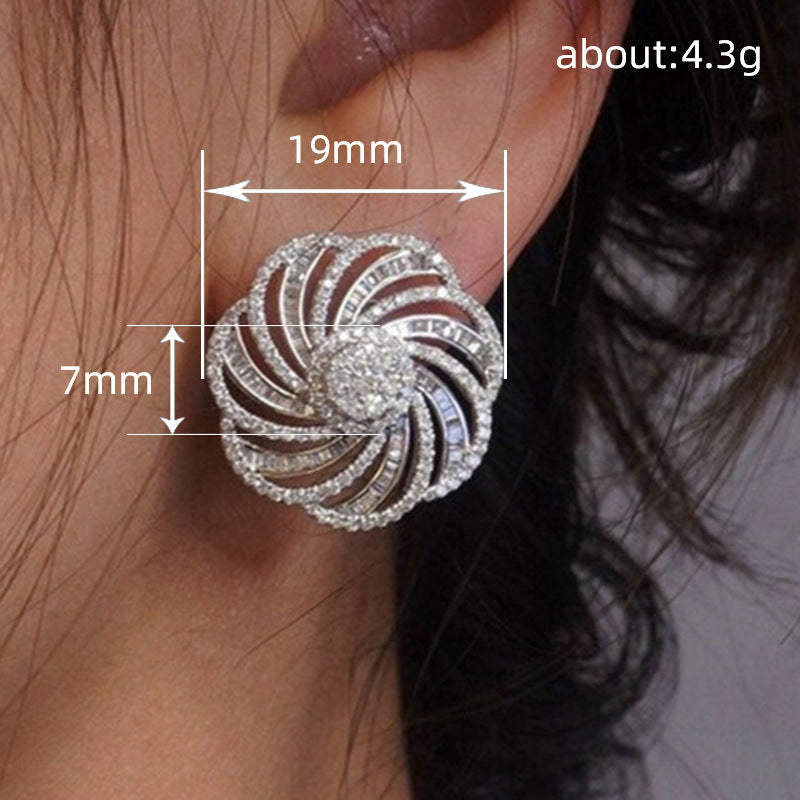 Romanttinen Korvarengas erityisiin hetkiin