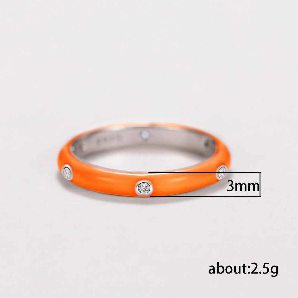 Kaunis Sormus ainutlaatuisella tyylillä