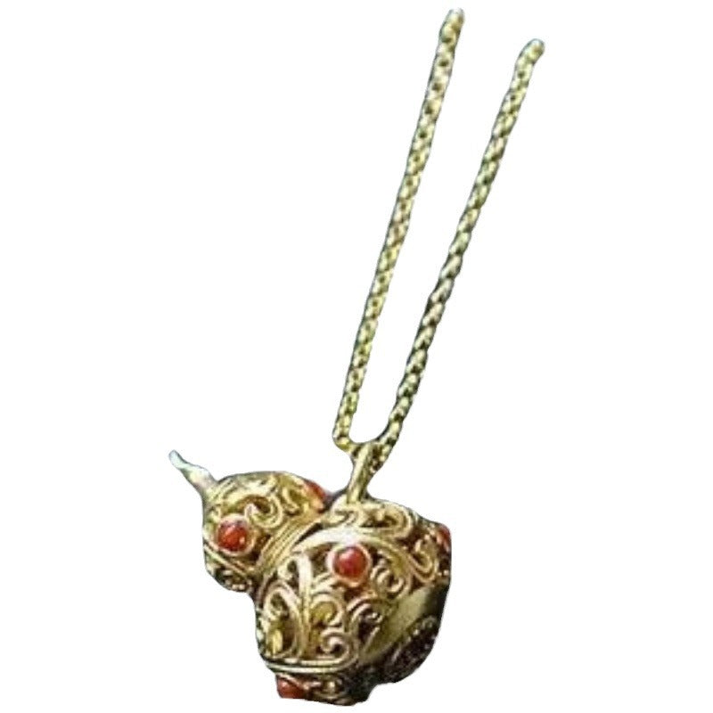 Romanttinen Kulta Kaulakoru erityisiin hetkiin