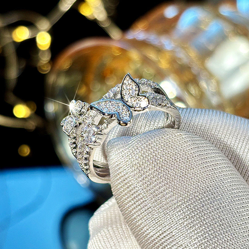 Upea Sormus päivittäiseen käyttöön