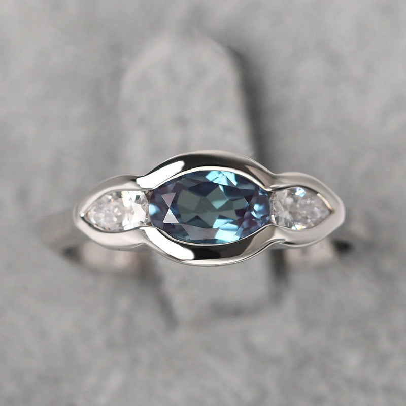 Hurmaava Sormus jokaiseen tilaisuuteen