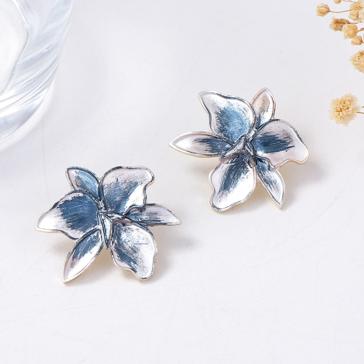 Hurmaava Koru jokaiseen tilaisuuteen