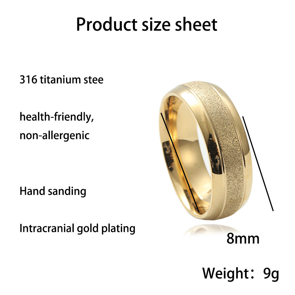 Romanttinen Kulta Sormus erityisiin hetkiin