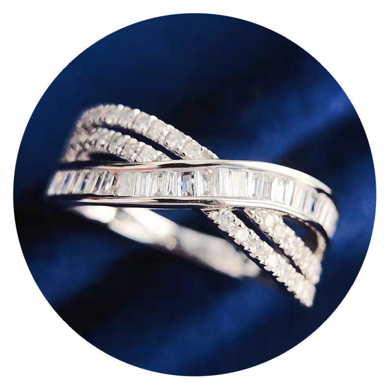 Romanttinen Sormus erityisiin hetkiin