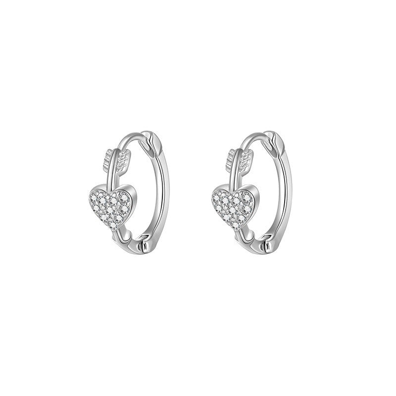 Kaunis Korvarengas ainutlaatuisella tyylillä