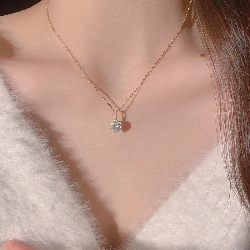 Romanttinen Kaulakoru erityisiin hetkiin