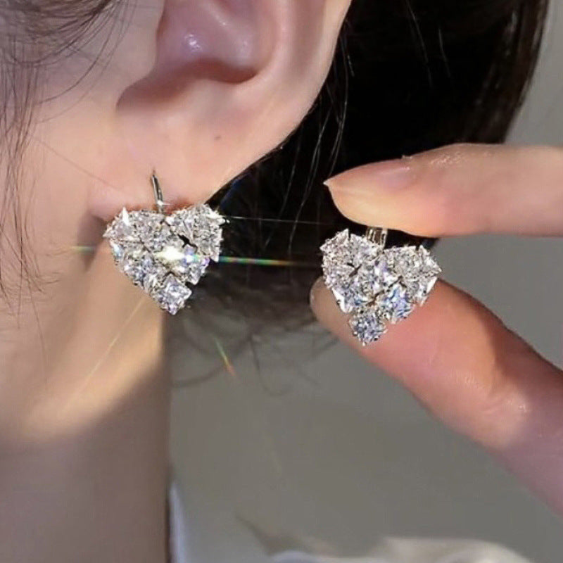 Romanttinen Korvarengas erityisiin hetkiin