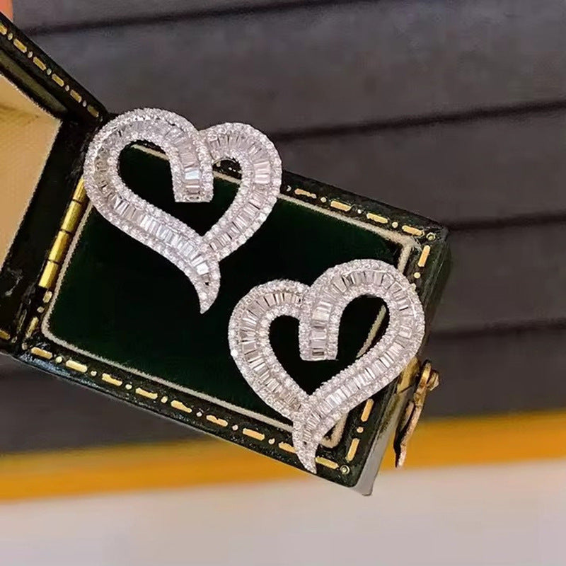 Klassinen Korvarengas ajattomalla viehätyksellä