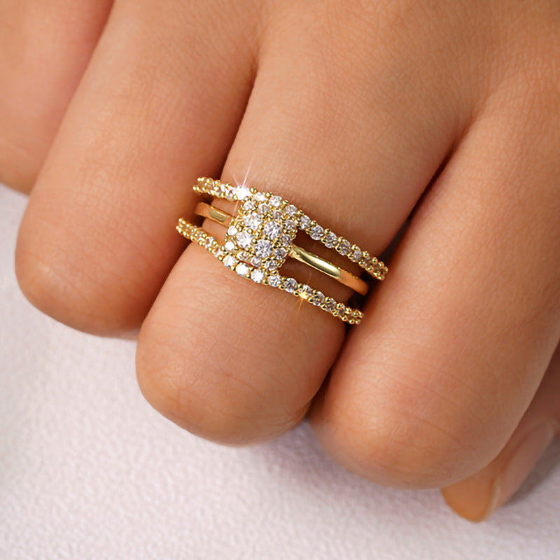 Romanttinen Korusetti erityisiin hetkiin