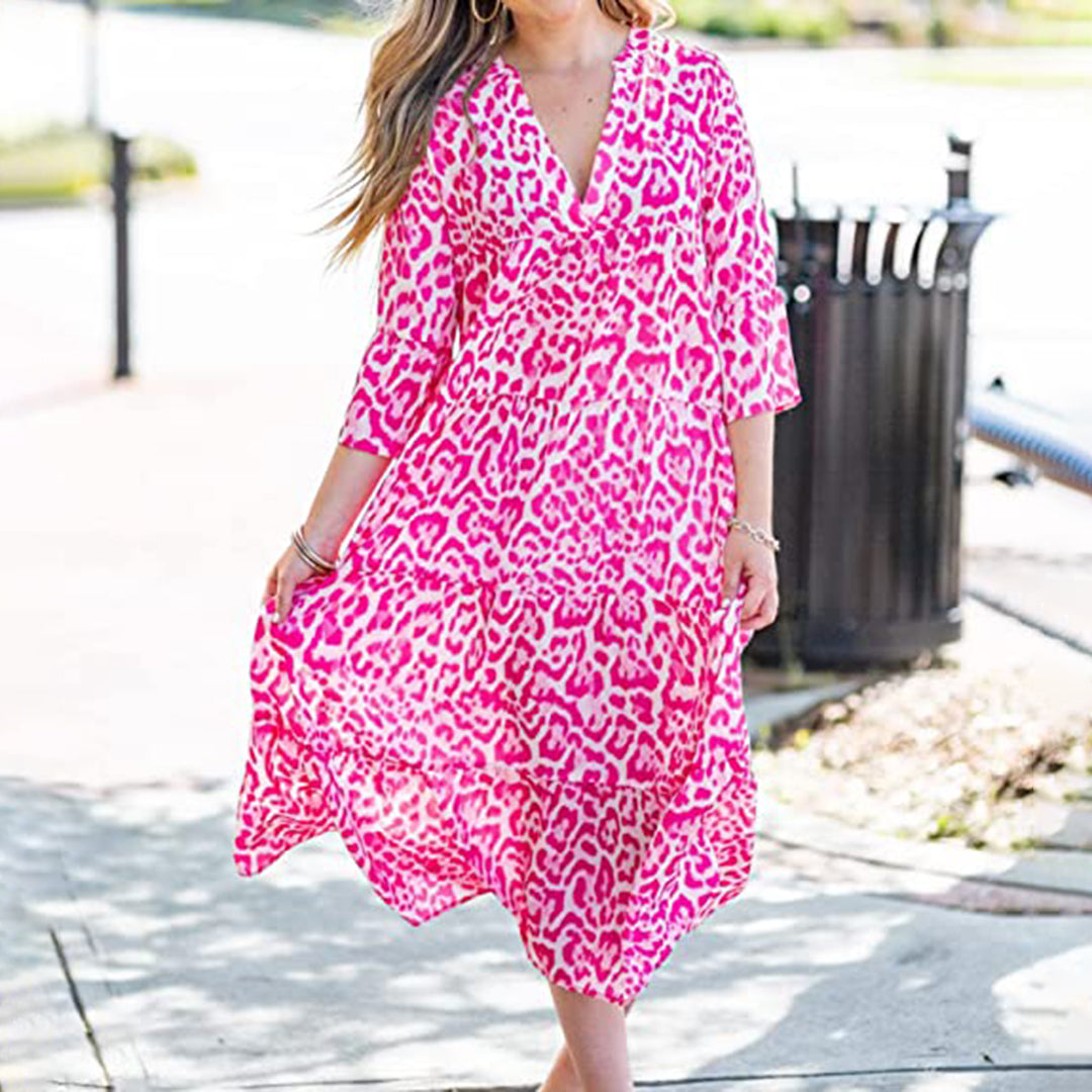 Classic Vintage Dress with a Flattering Fit