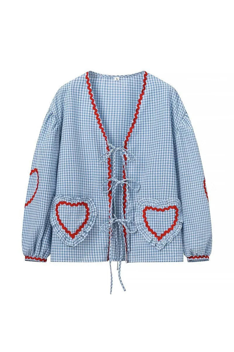 Well Tailored Blouse with a Graceful Silhouette