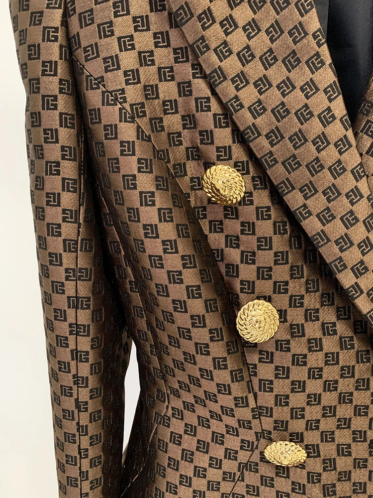 Sophisticated Garment with a Clean Classic Look
