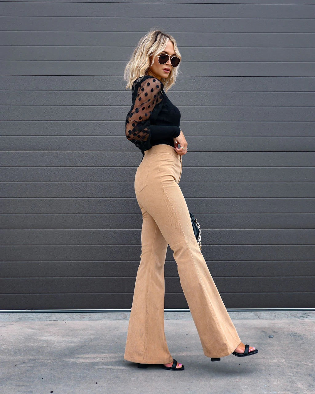 Beautifully Finished Trousers in a Timeless Design