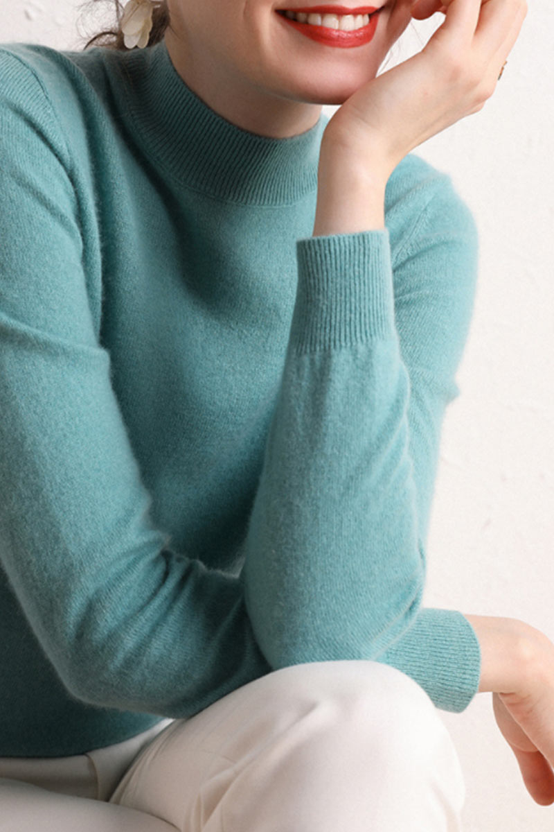 Beautifully Crafted Sweater in a Classic Style