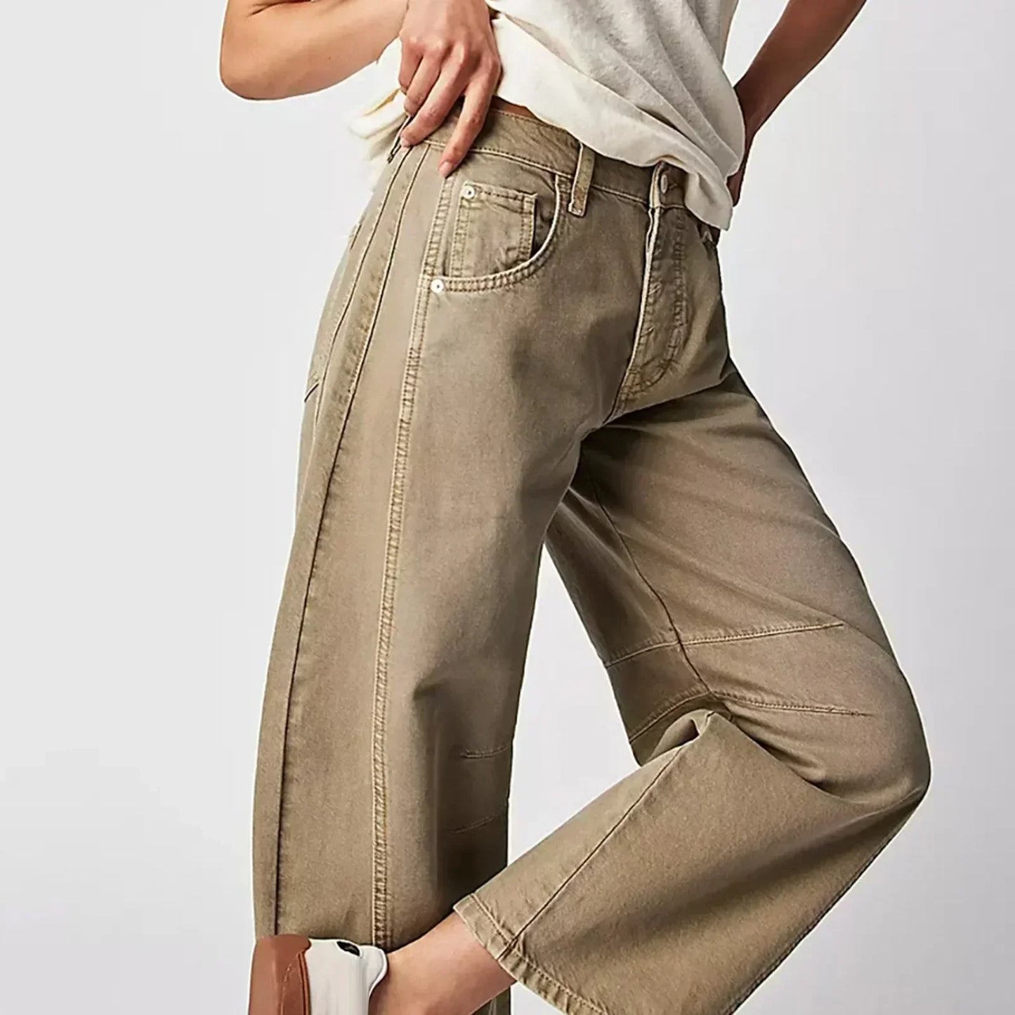 Beautifully Finished Garment in a Timeless Design
